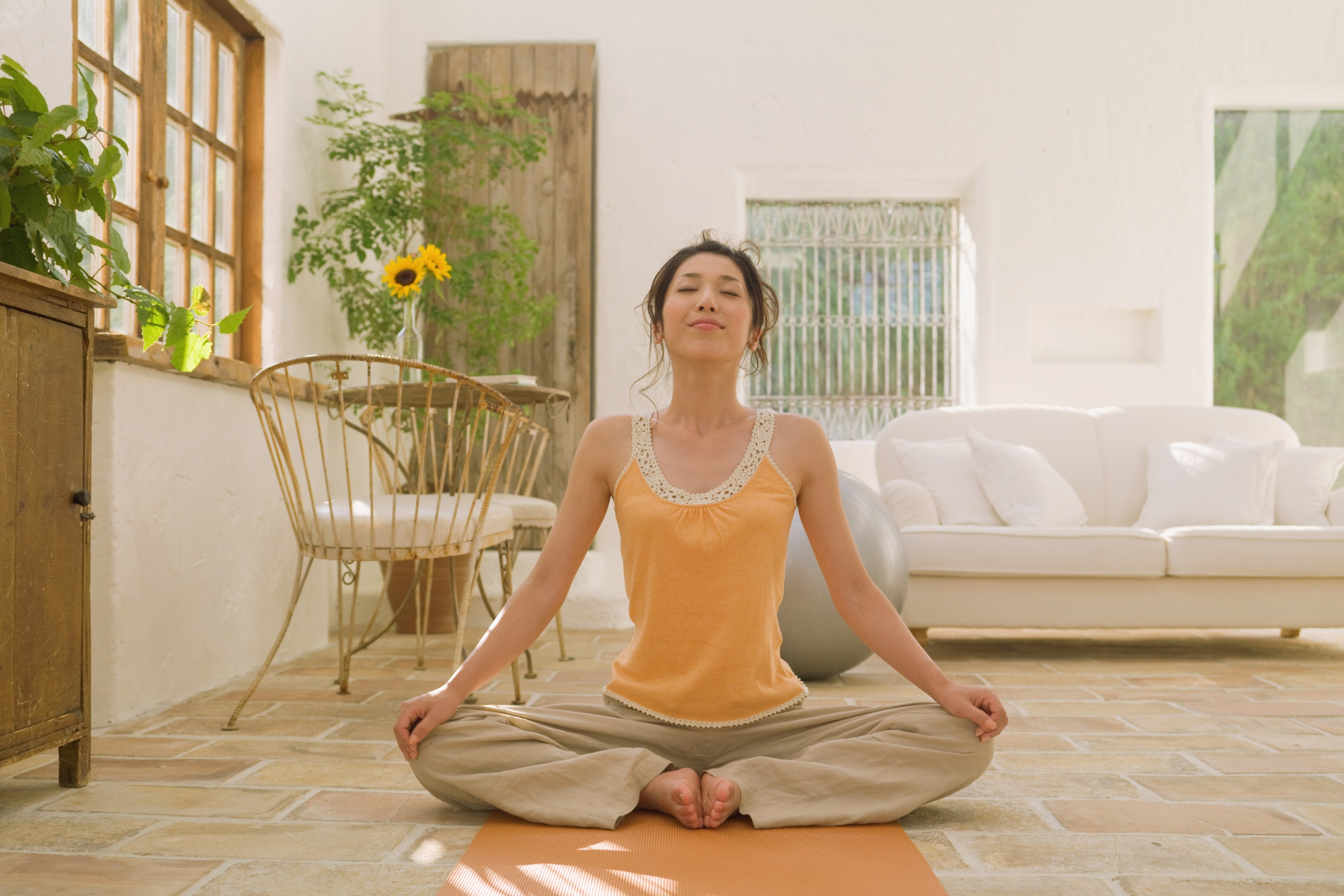 Cara Memulai Meditasi: Panduan Dasar untuk Hidup Lebih Tenang